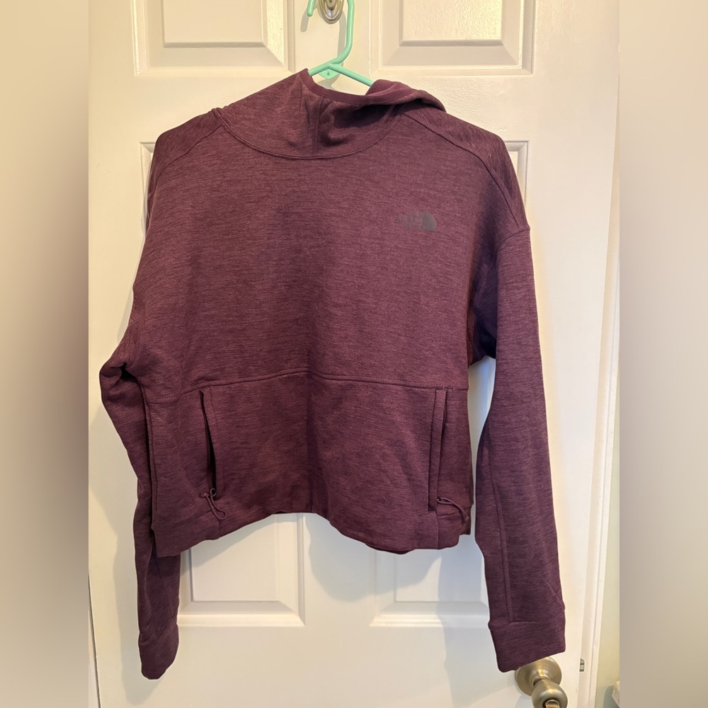 The North Face M Women's Maroon Hoodie